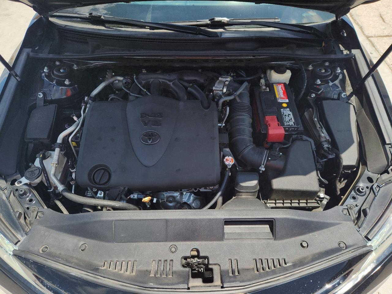 2018 TOYOTA CAMRY