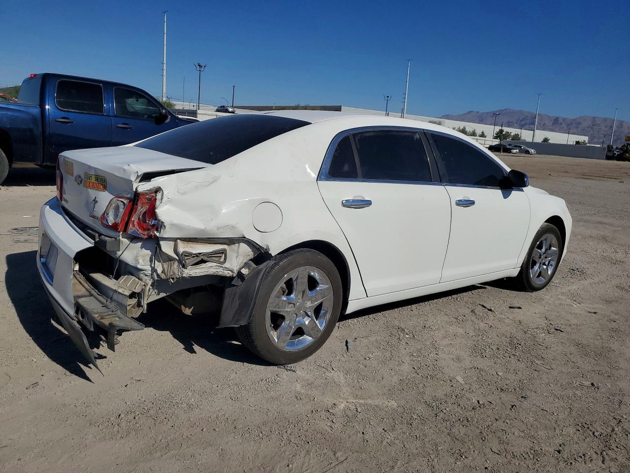 2011 CHEVROLET MALIBU