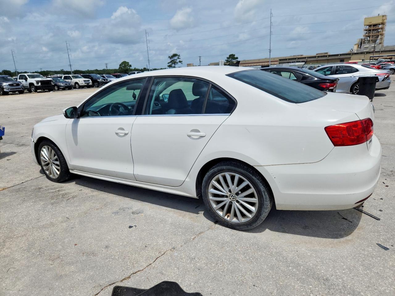 2013 VOLKSWAGEN JETTA