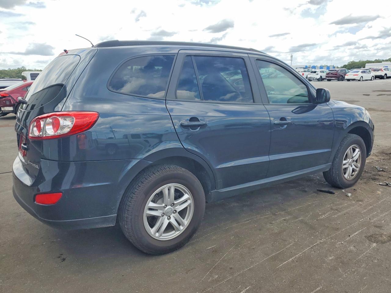 2011 HYUNDAI SANTA FE