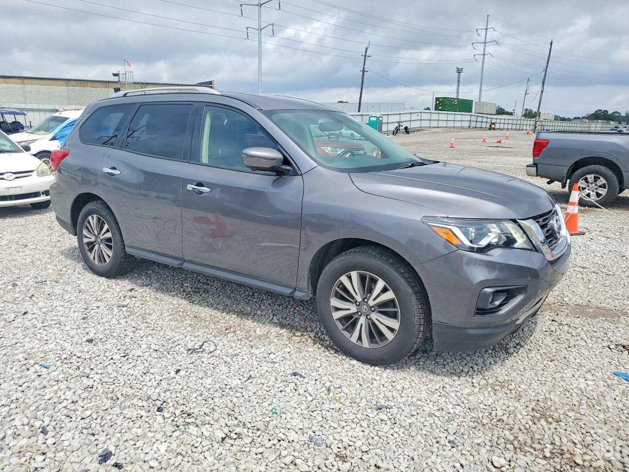 2018 NISSAN PATHFINDER