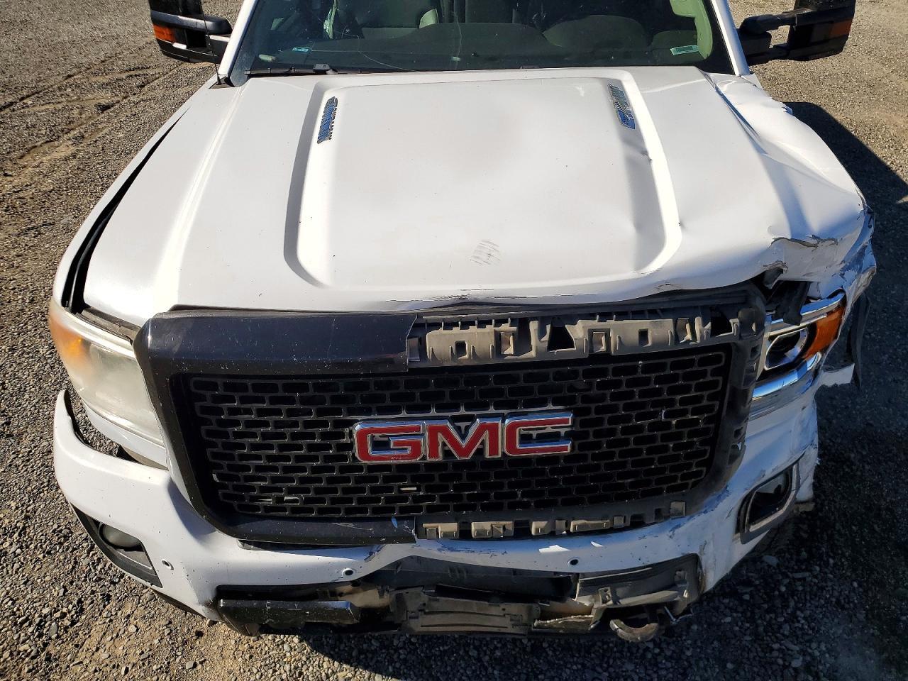 2015 GMC Sierra