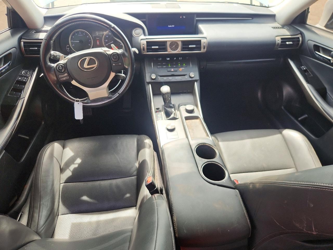 2016 LEXUS IS F