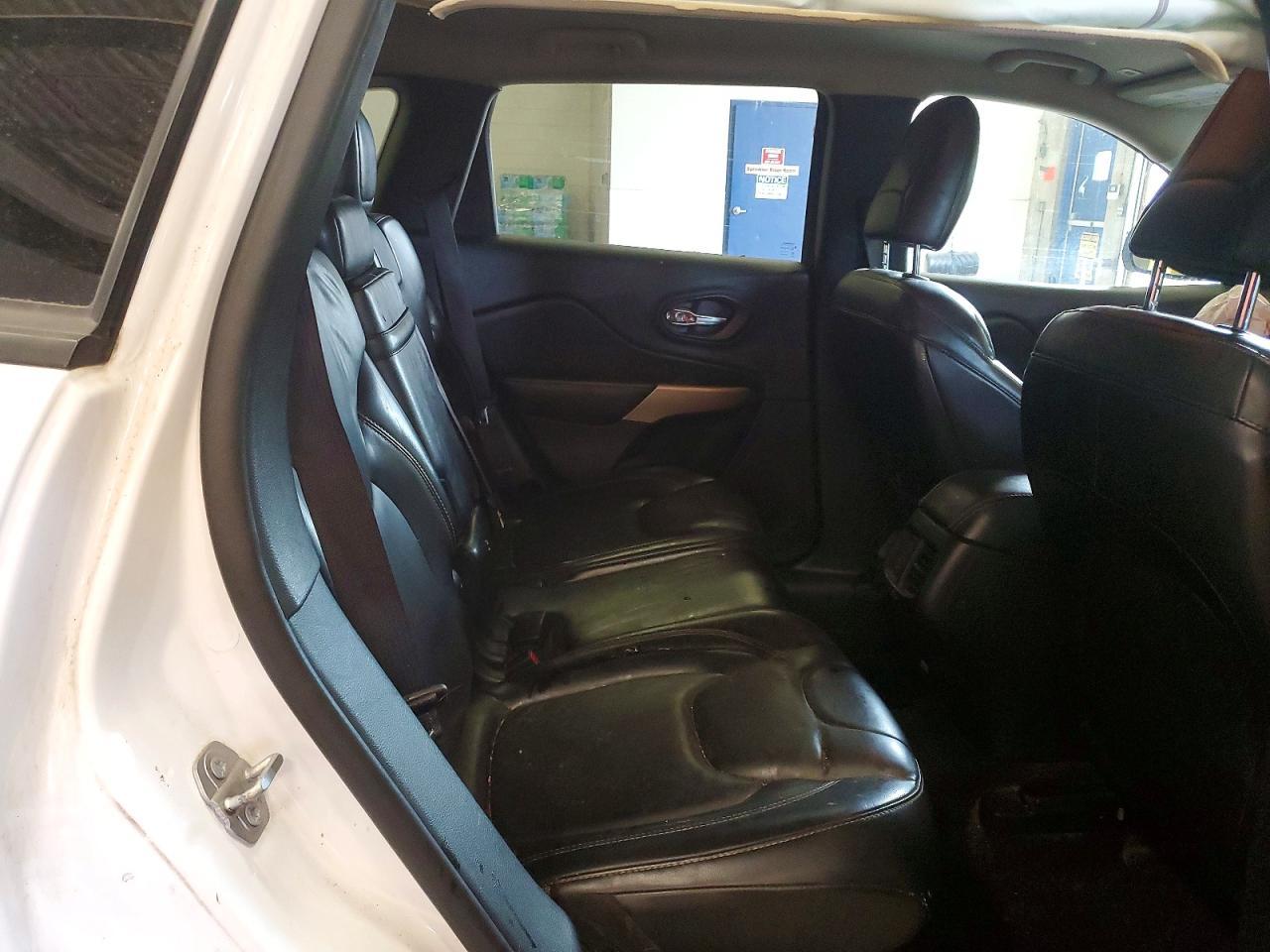 2018 JEEP CHEROKEE