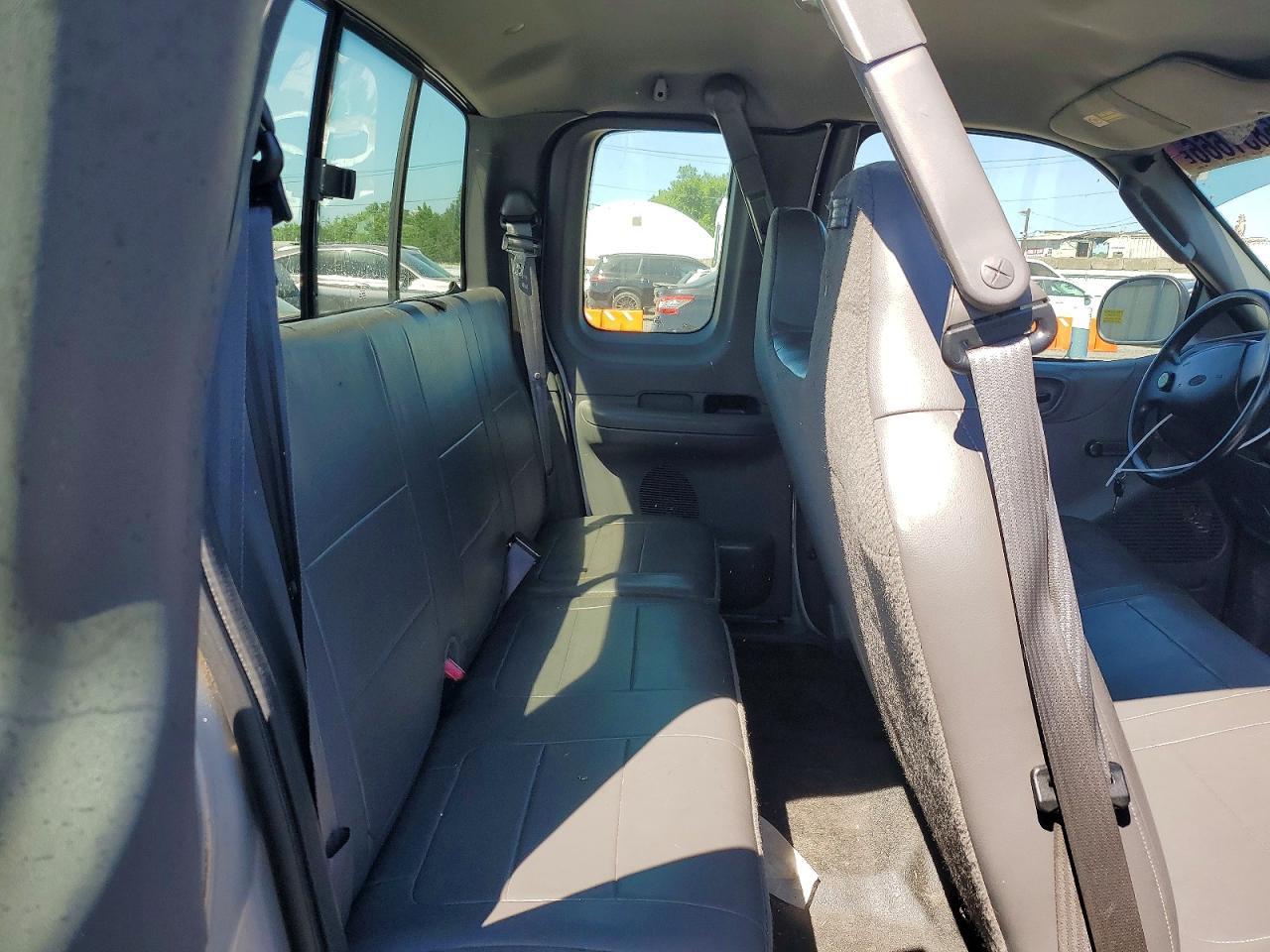 2002 FORD F-150
