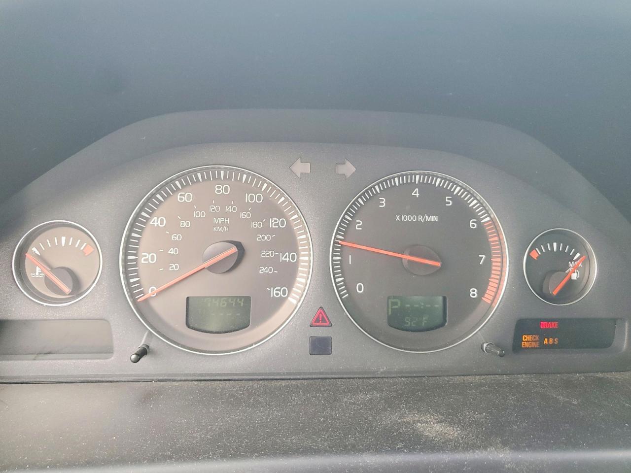 2004 VOLVO S60