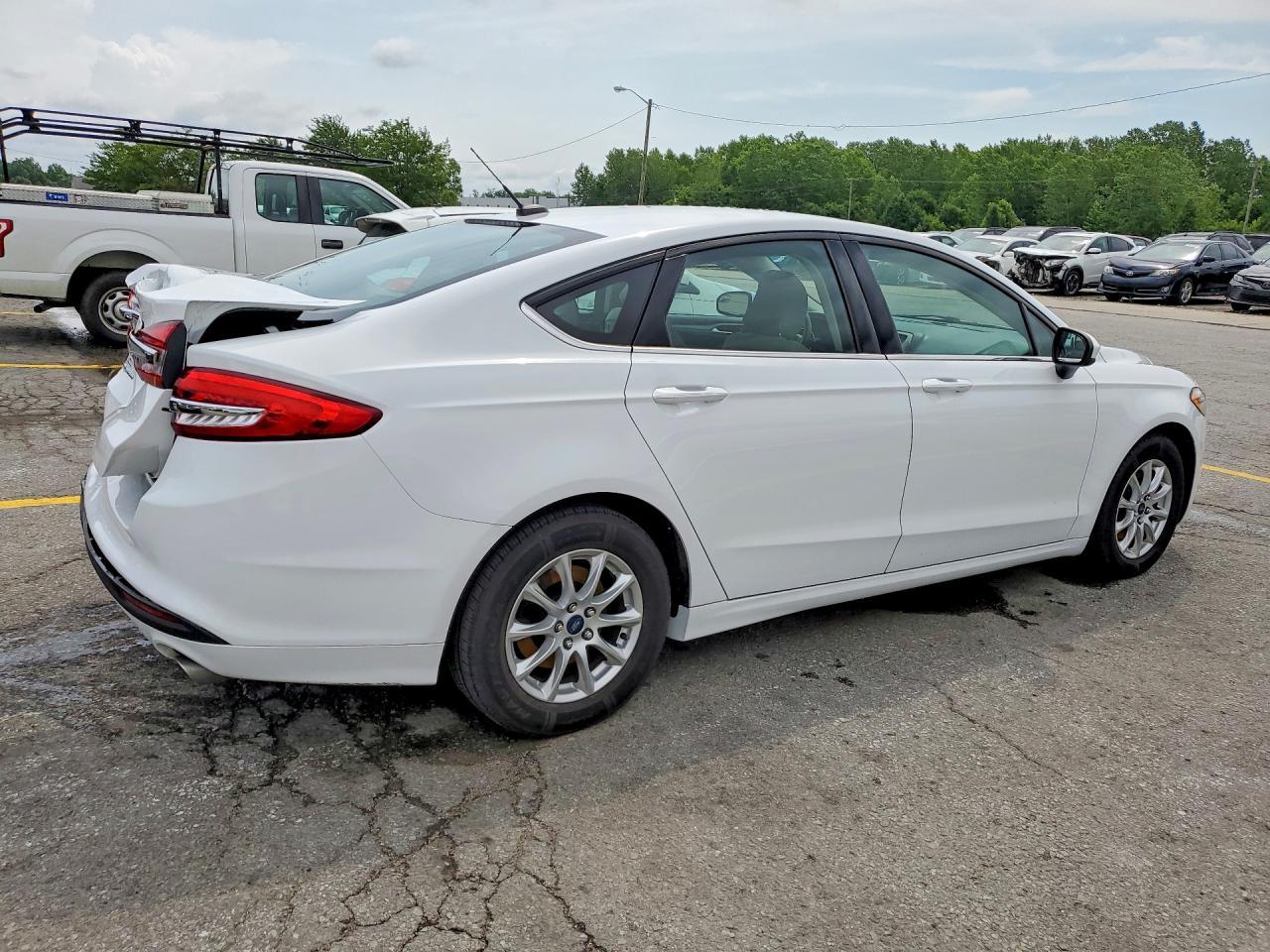 2017 FORD FUSION