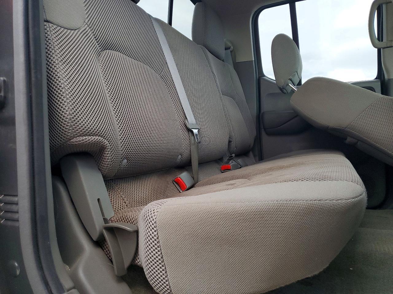 2014 NISSAN Frontier