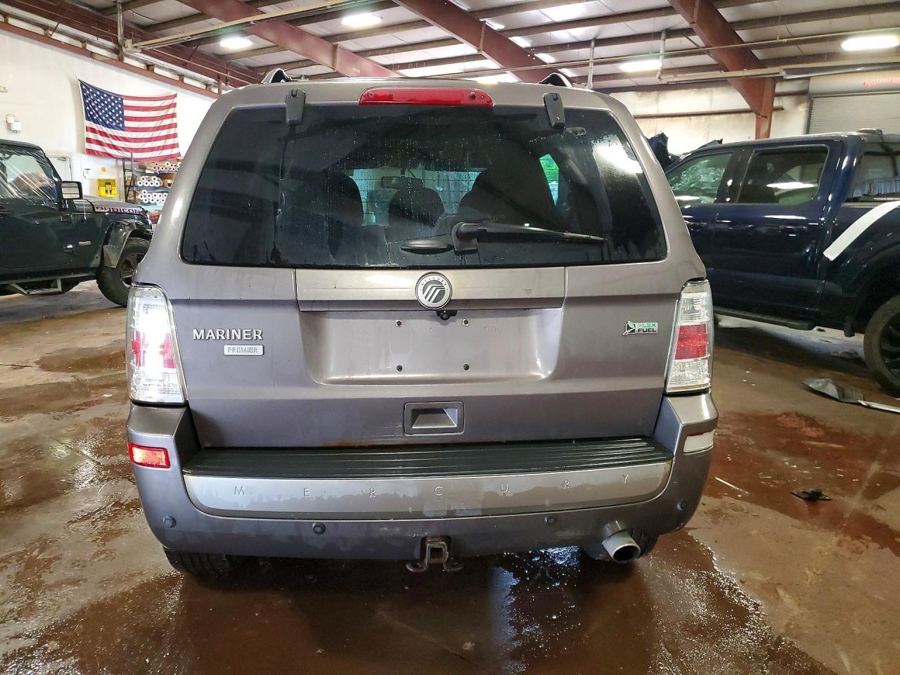 2010 MERCURY Mariner
