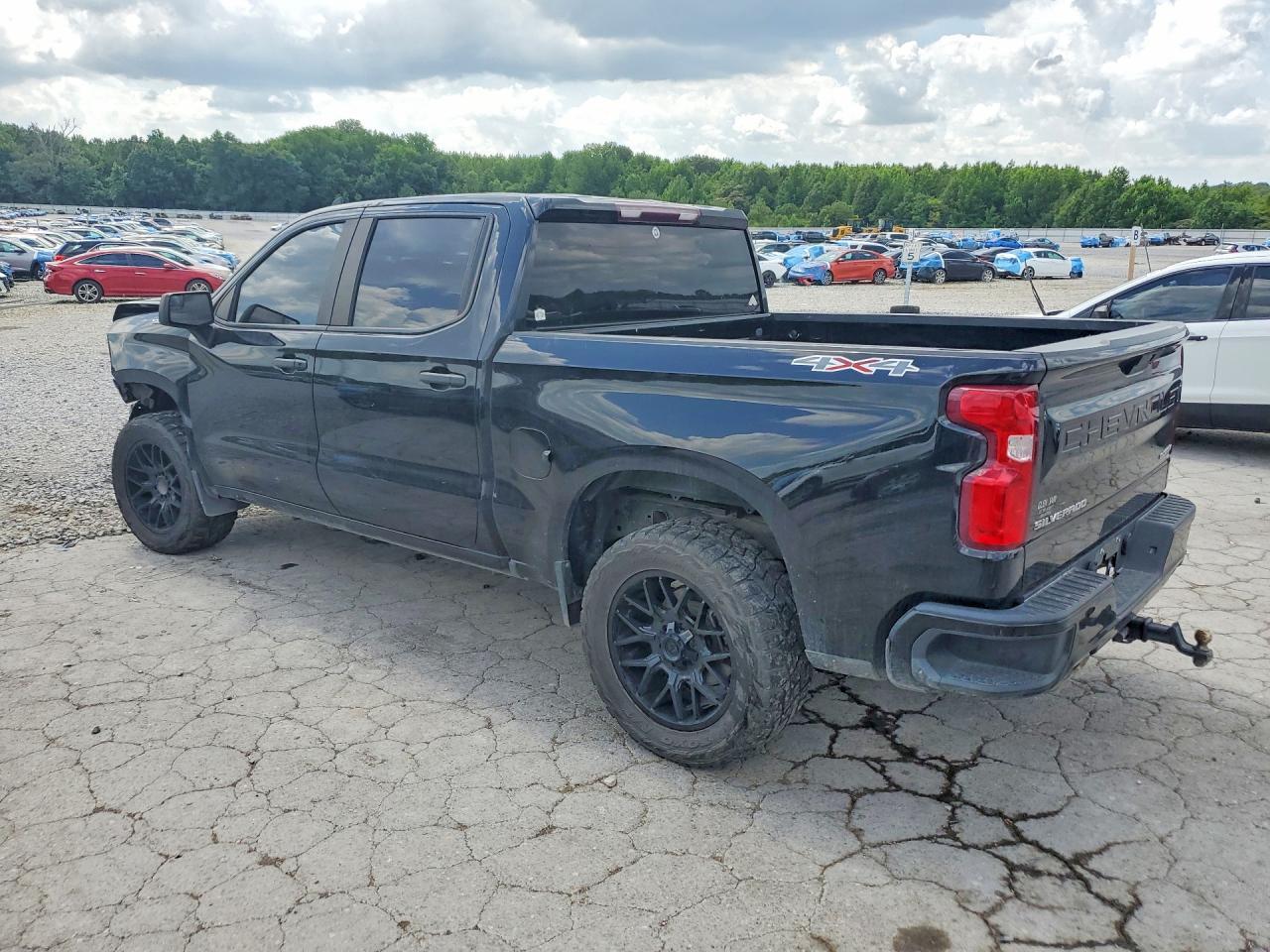 2021 CHEVROLET Silverado