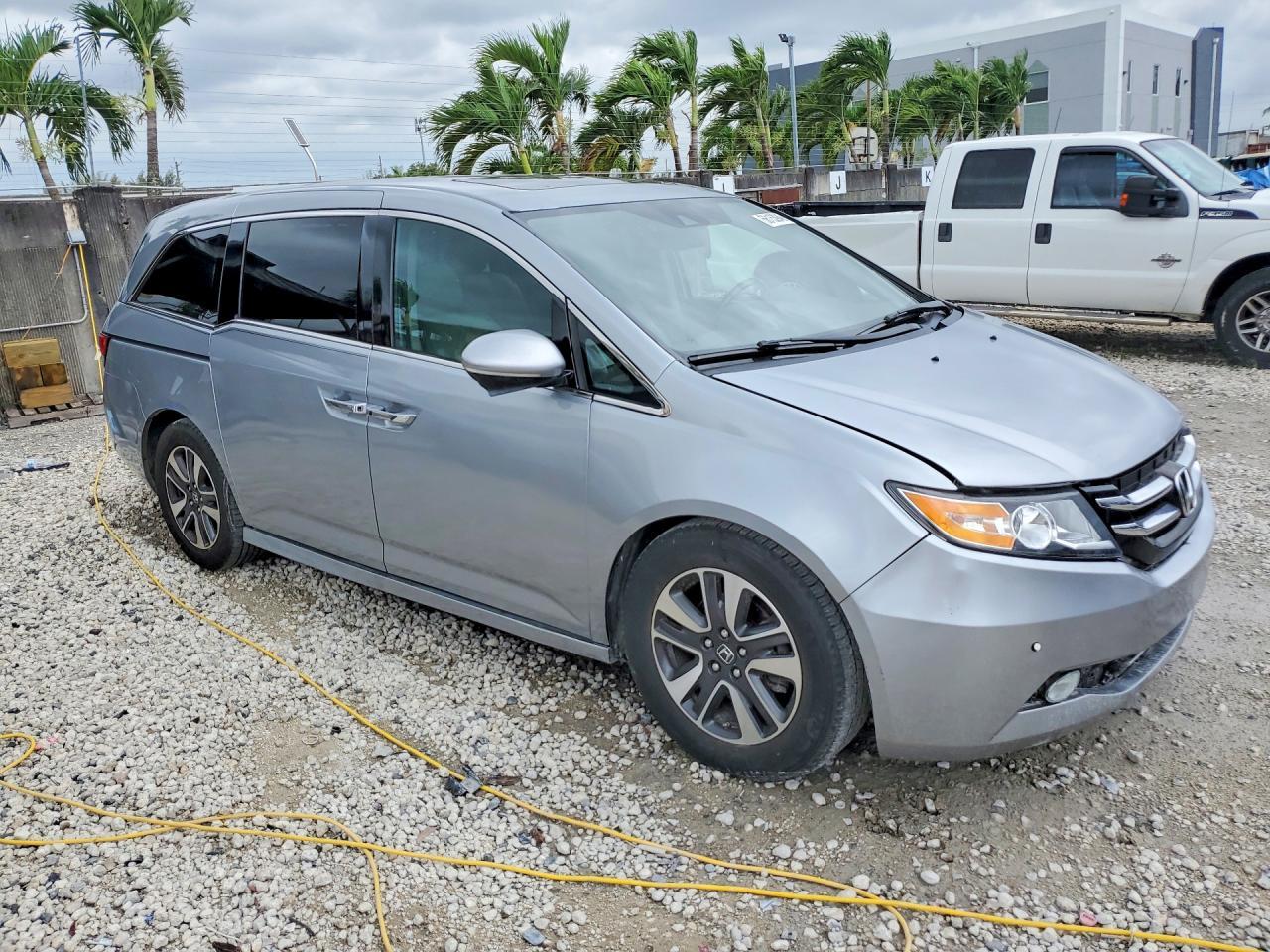 2016 HONDA ODYSSEY