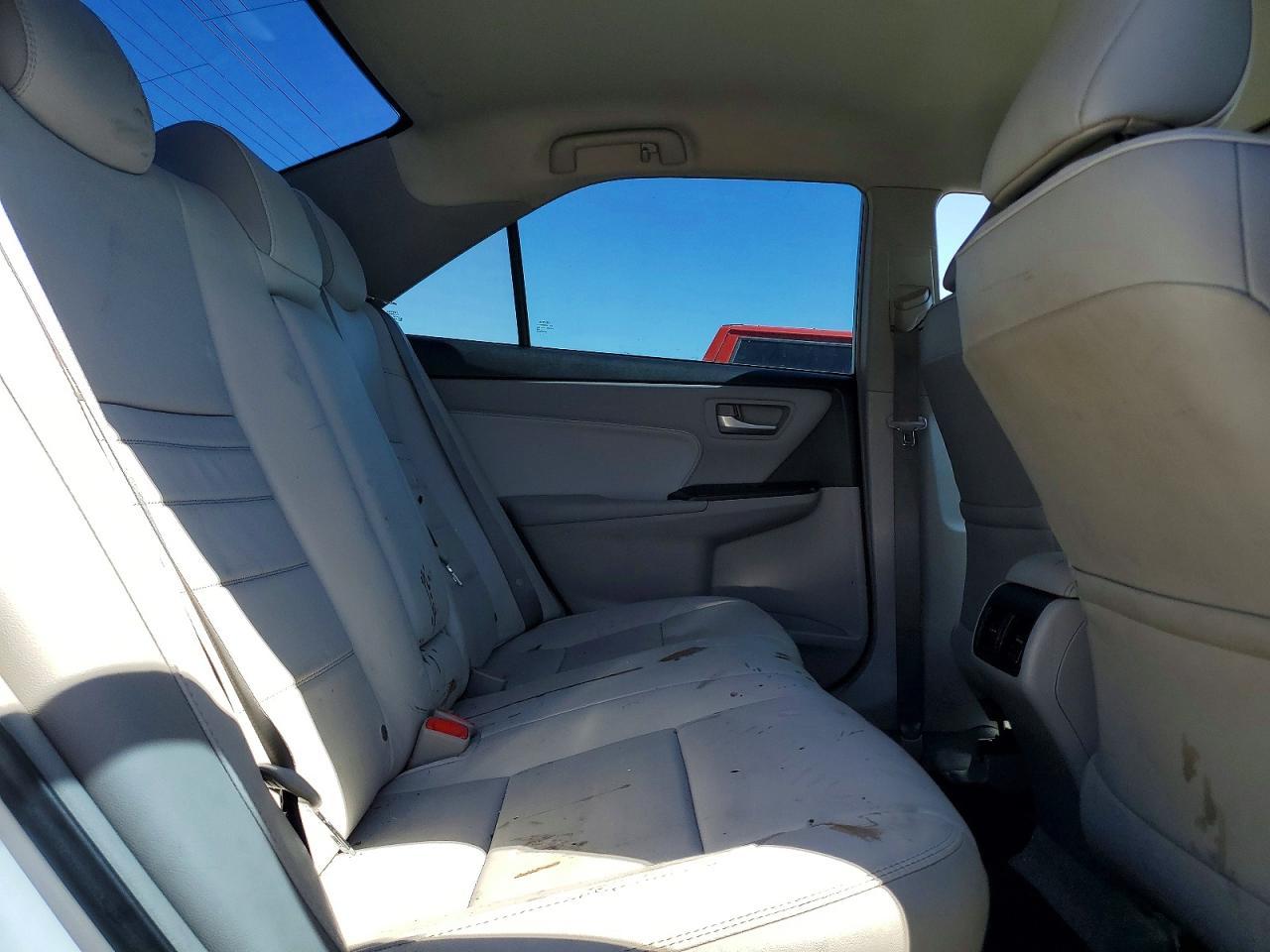 2017 TOYOTA CAMRY