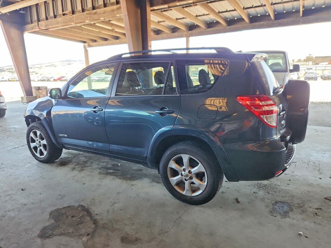 2012 TOYOTA RAV4