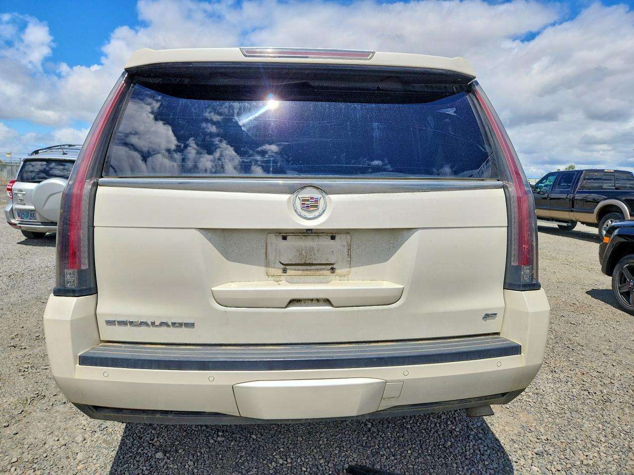 2015 CADILLAC ESCALADE