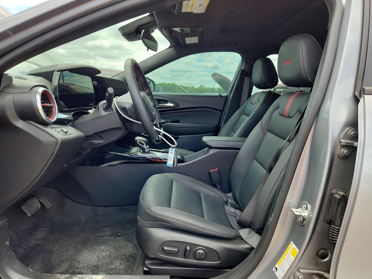 2025 CHEVROLET TRAX