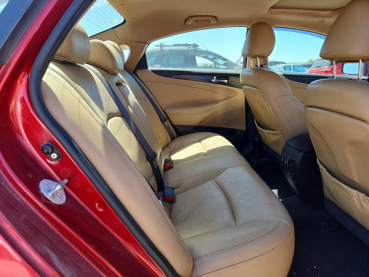 2011 HYUNDAI SONATA