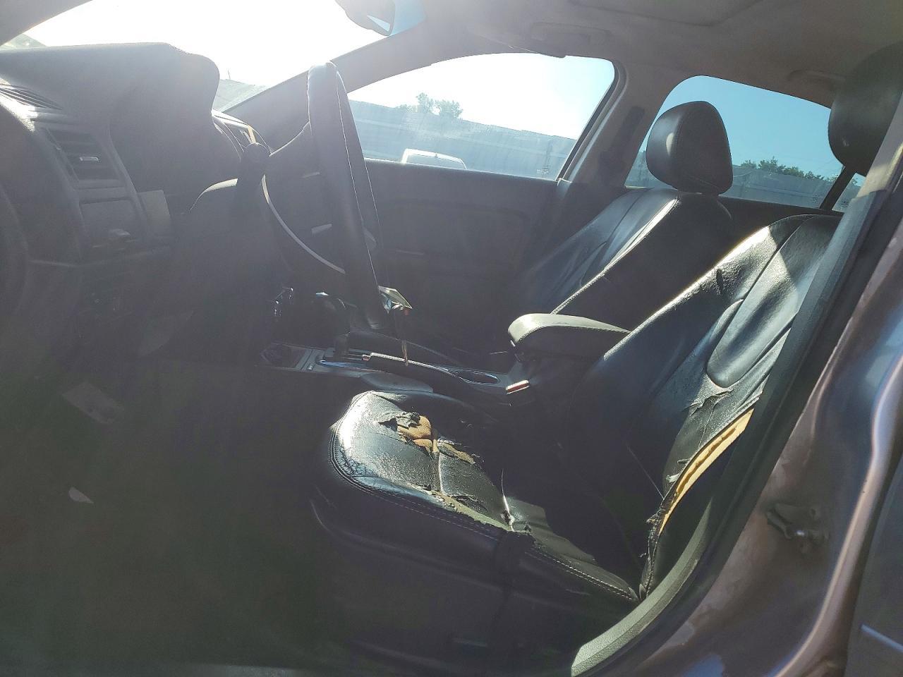 2011 FORD FUSION
