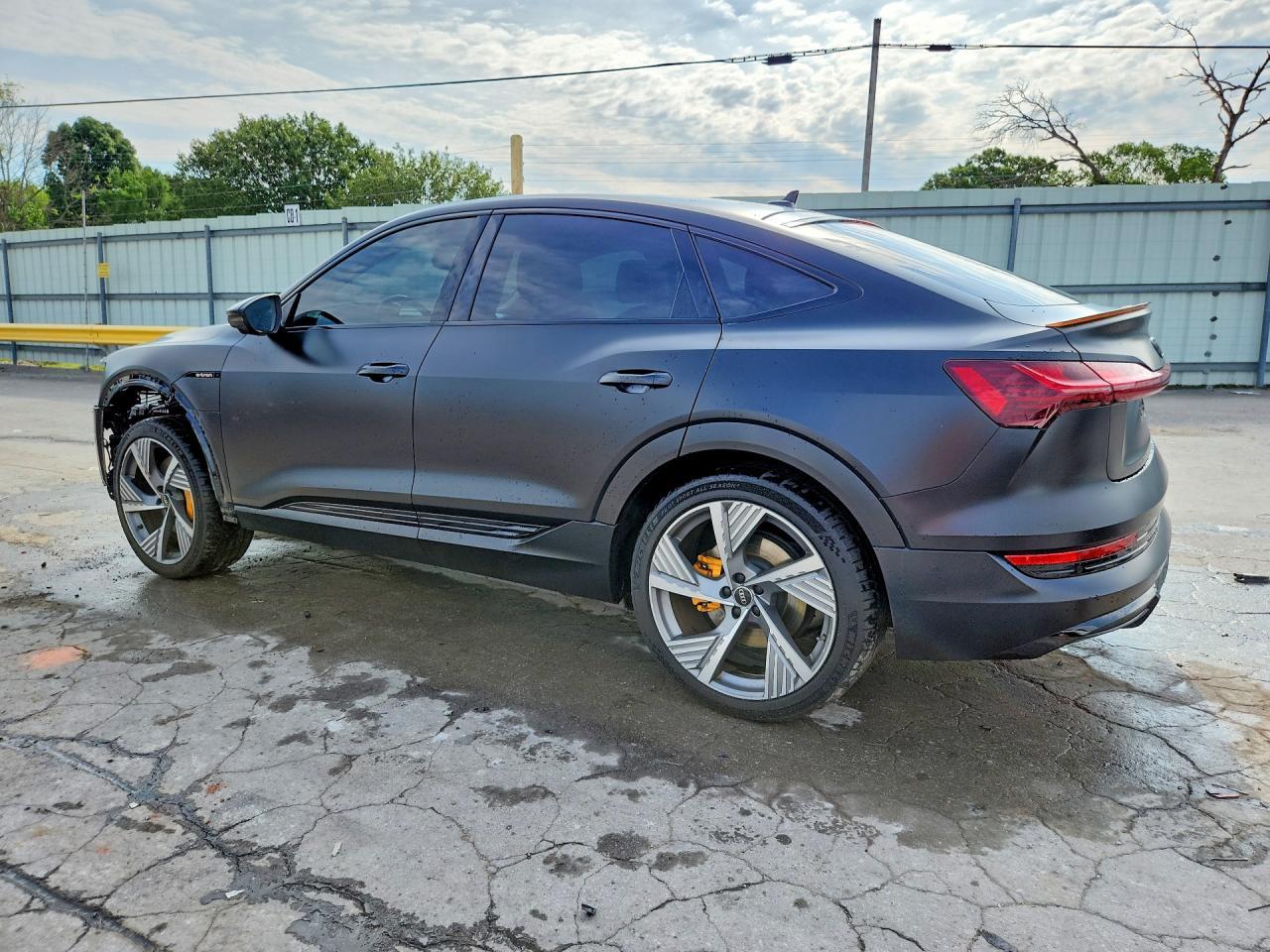 2022 AUDI e-tron Sportback