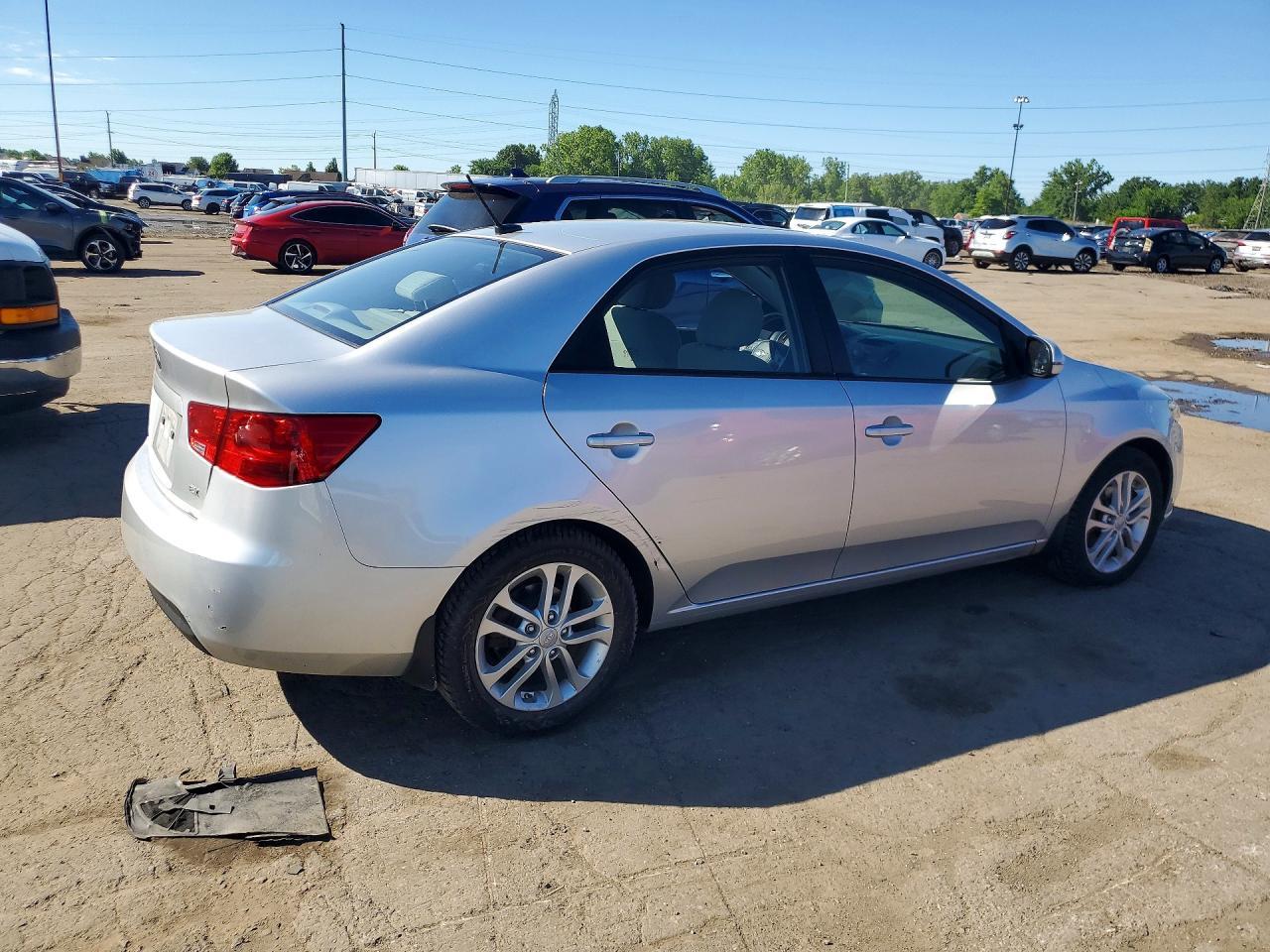 2012 KIA FORTE