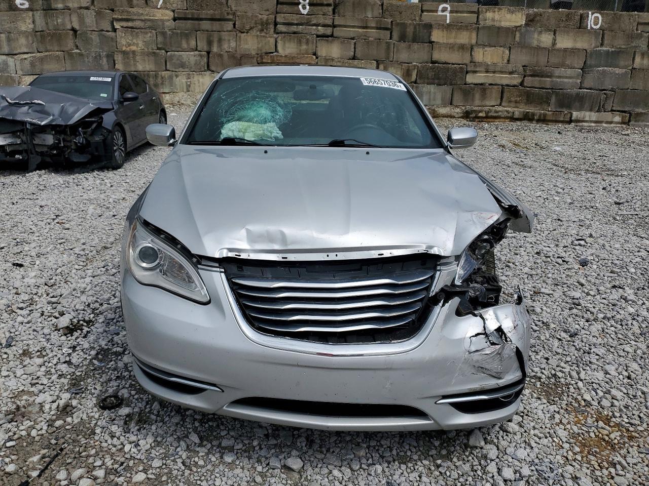 2012 CHRYSLER 200