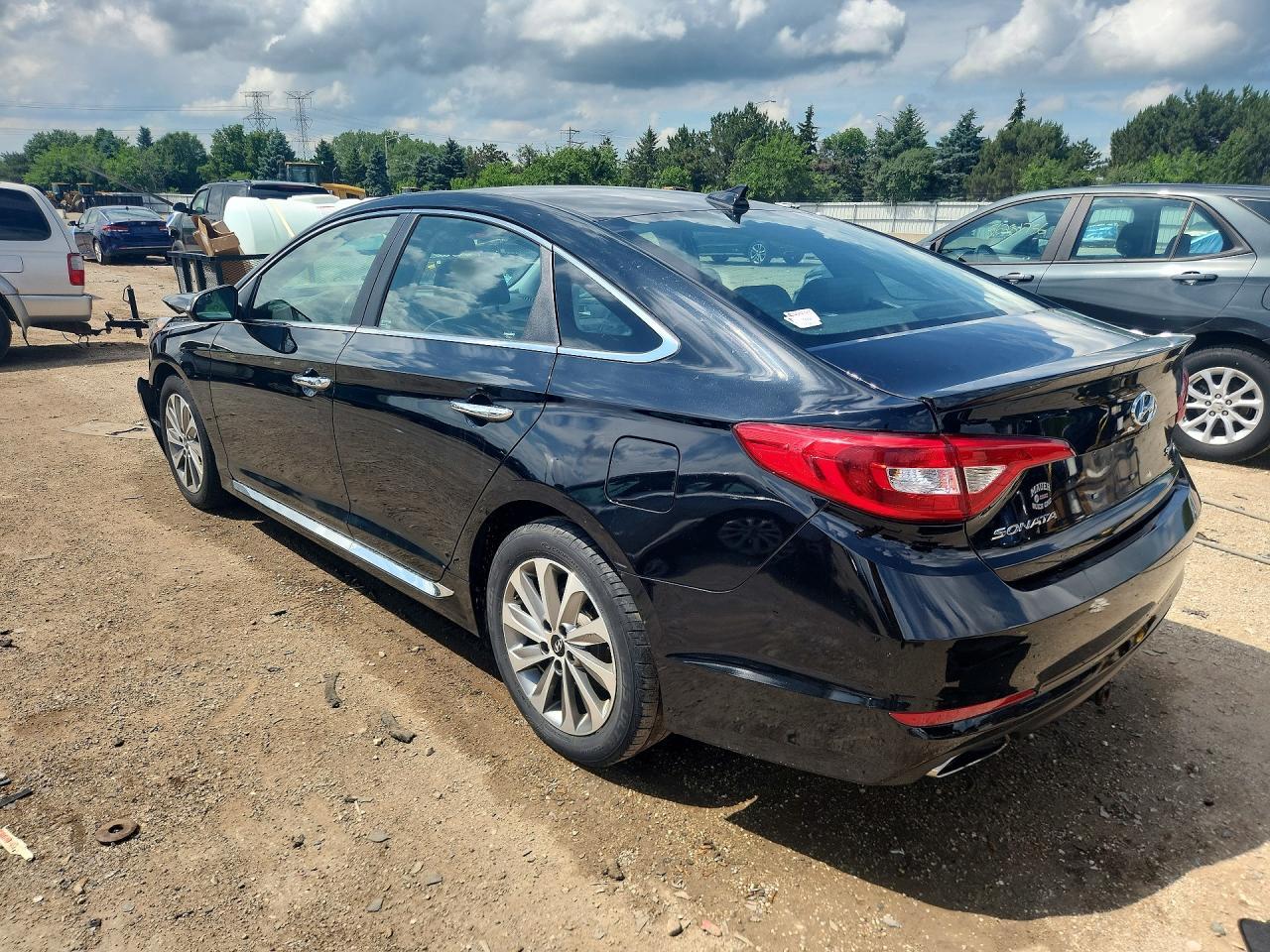 2016 HYUNDAI SONATA