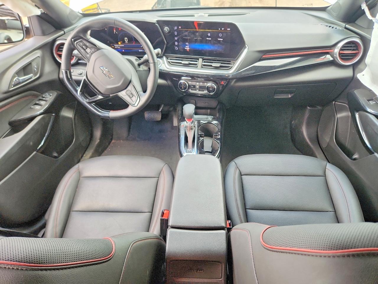 2025 CHEVROLET TRAX