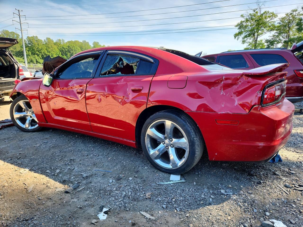 2013 DODGE CHARGER