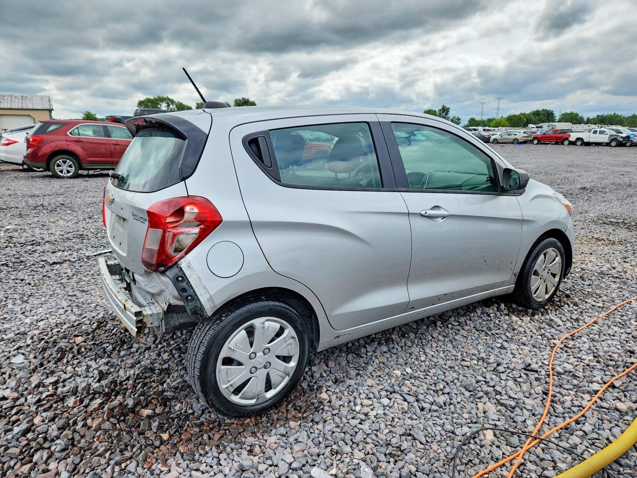 2017 CHEVROLET Spark