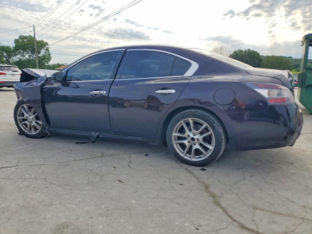 2014 NISSAN Maxima