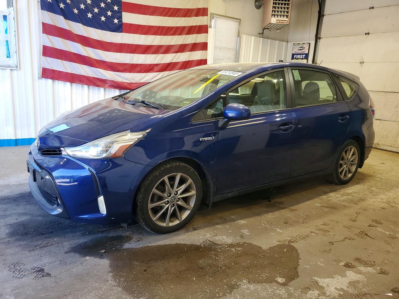 2017 TOYOTA PRIUS V