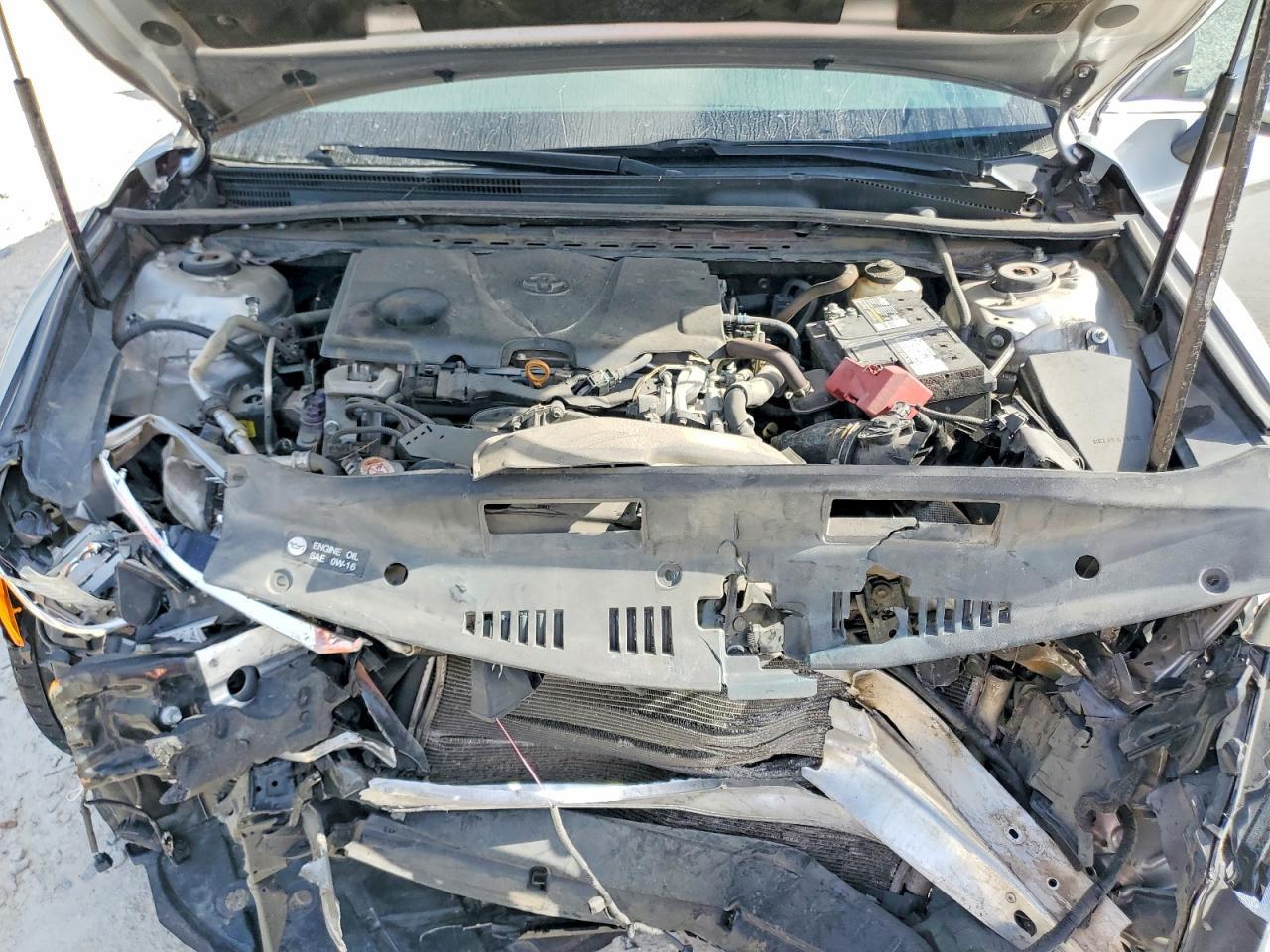 2018 TOYOTA CAMRY