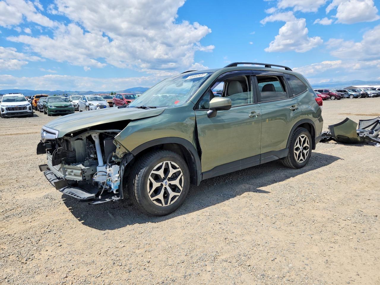 2020 SUBARU FORESTER