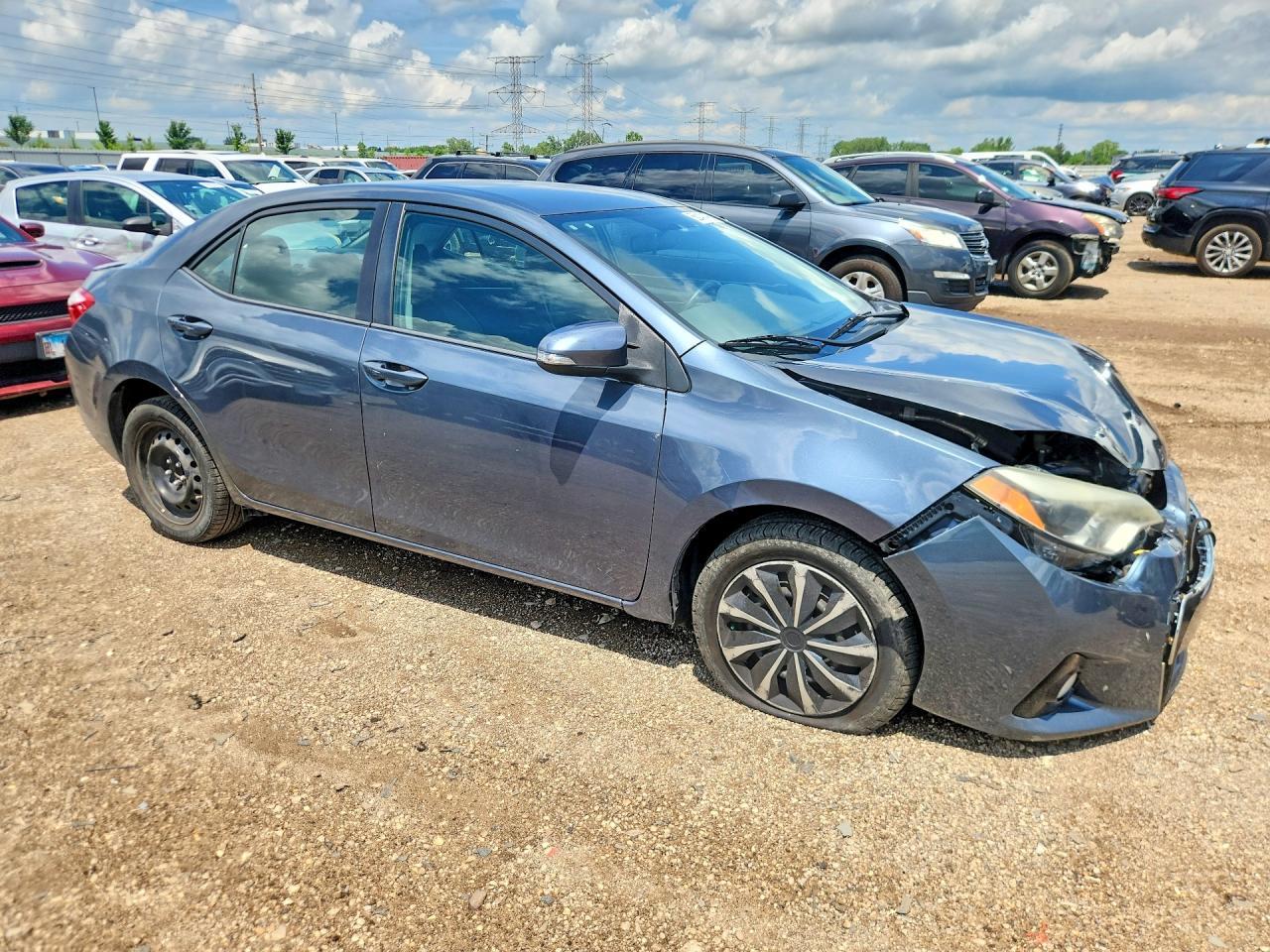2015 TOYOTA COROLLA