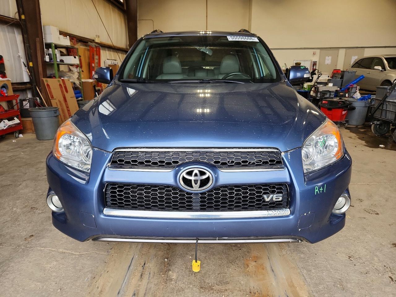 2011 TOYOTA RAV4