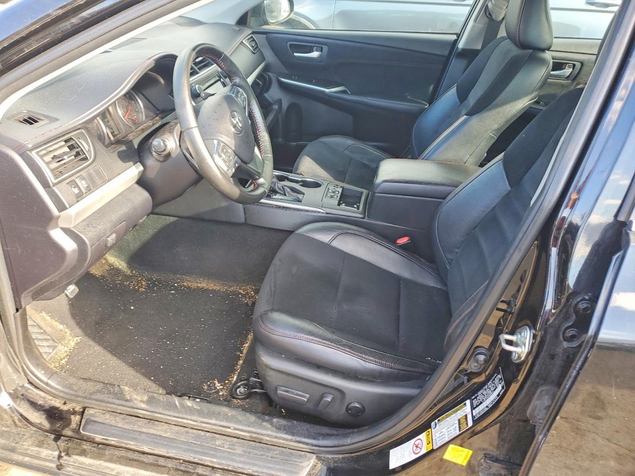 2015 TOYOTA CAMRY