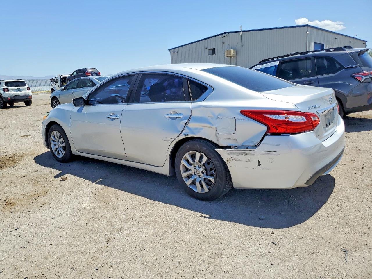 2016 NISSAN ALTIMA