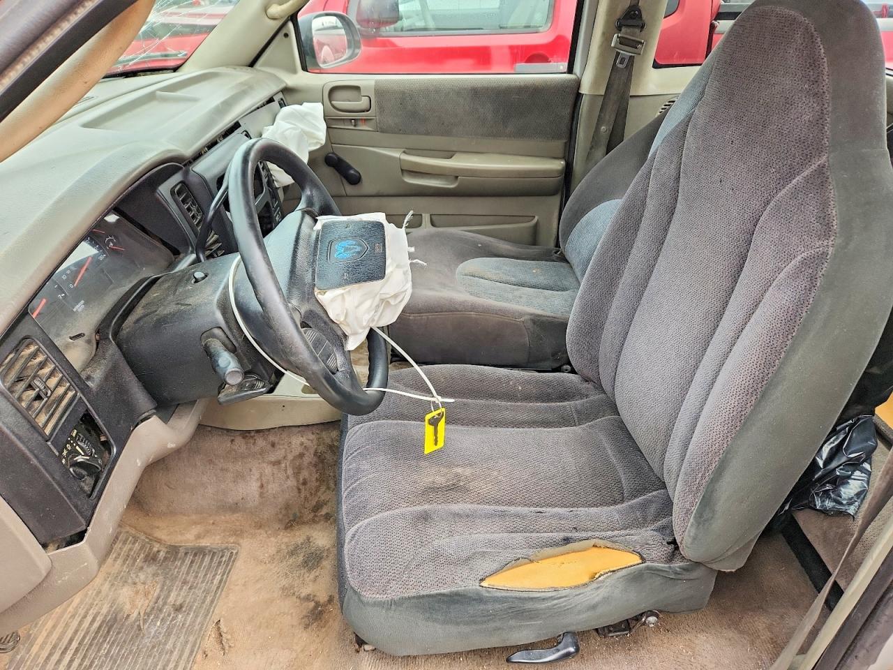 2003 DODGE Dakota
