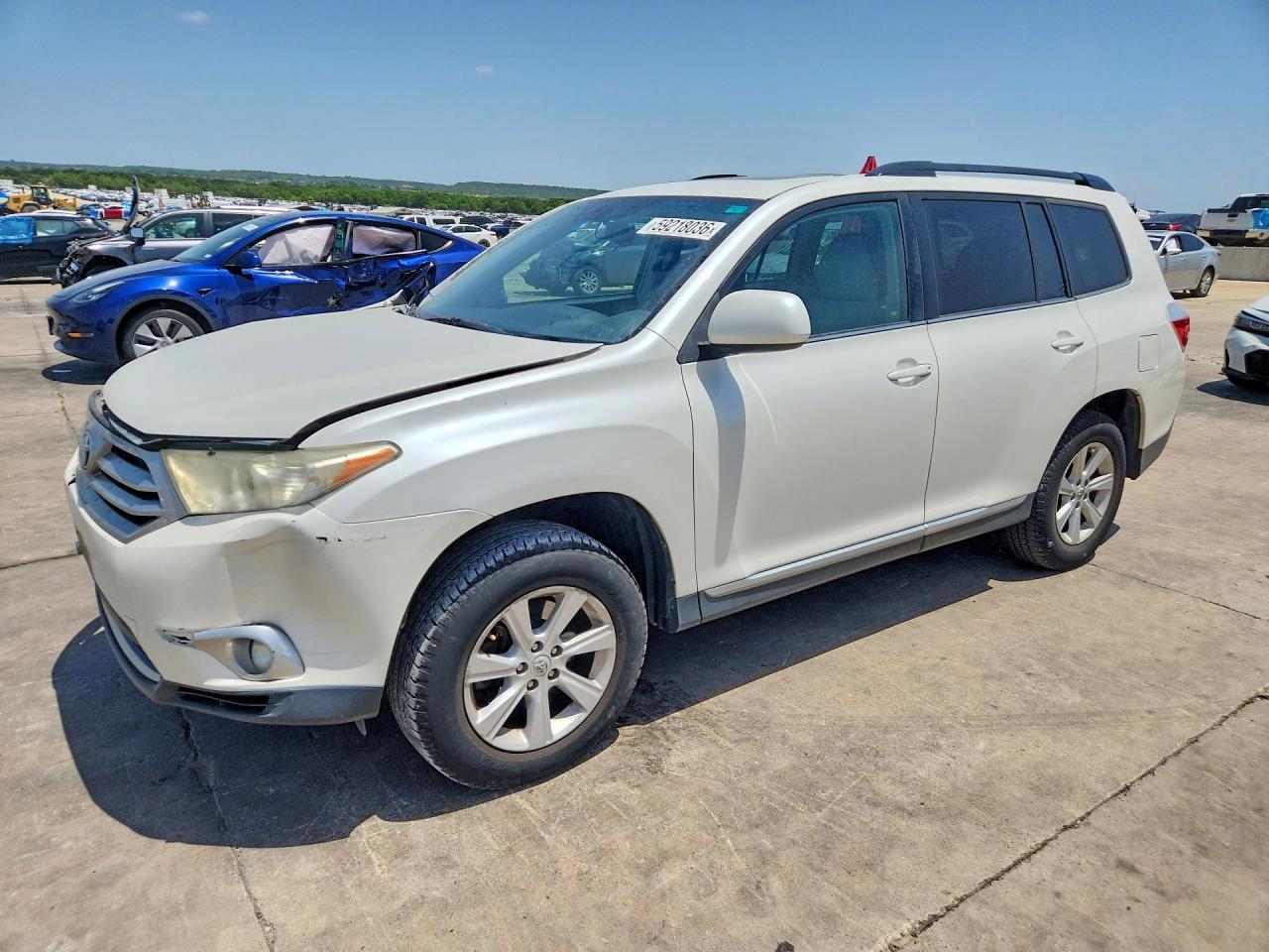 2013 TOYOTA HIGHLANDER