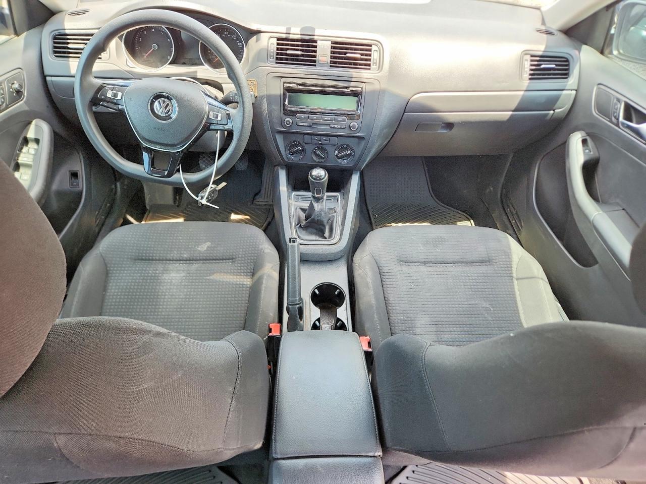 2015 VOLKSWAGEN JETTA
