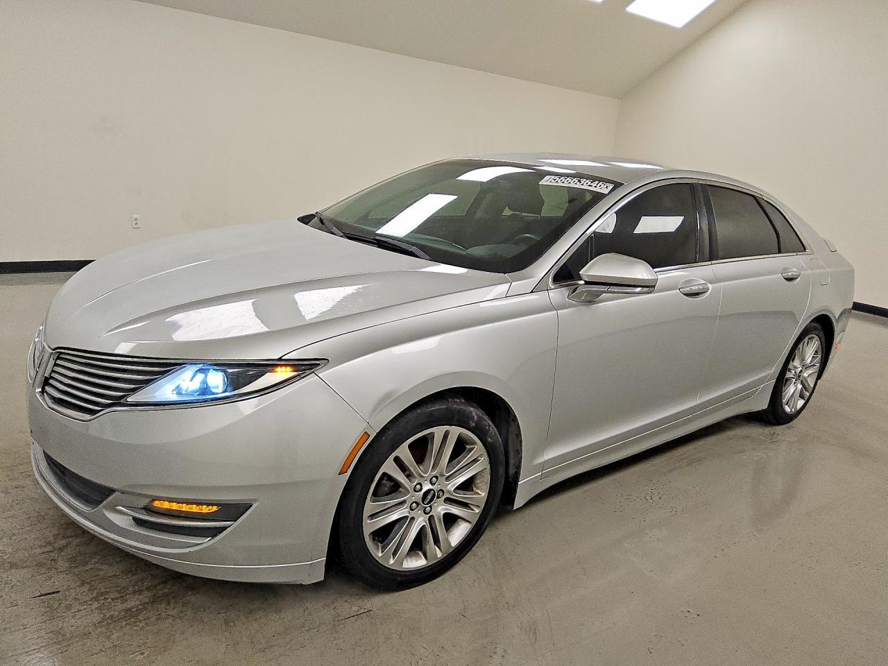 2016 LINCOLN MKZ