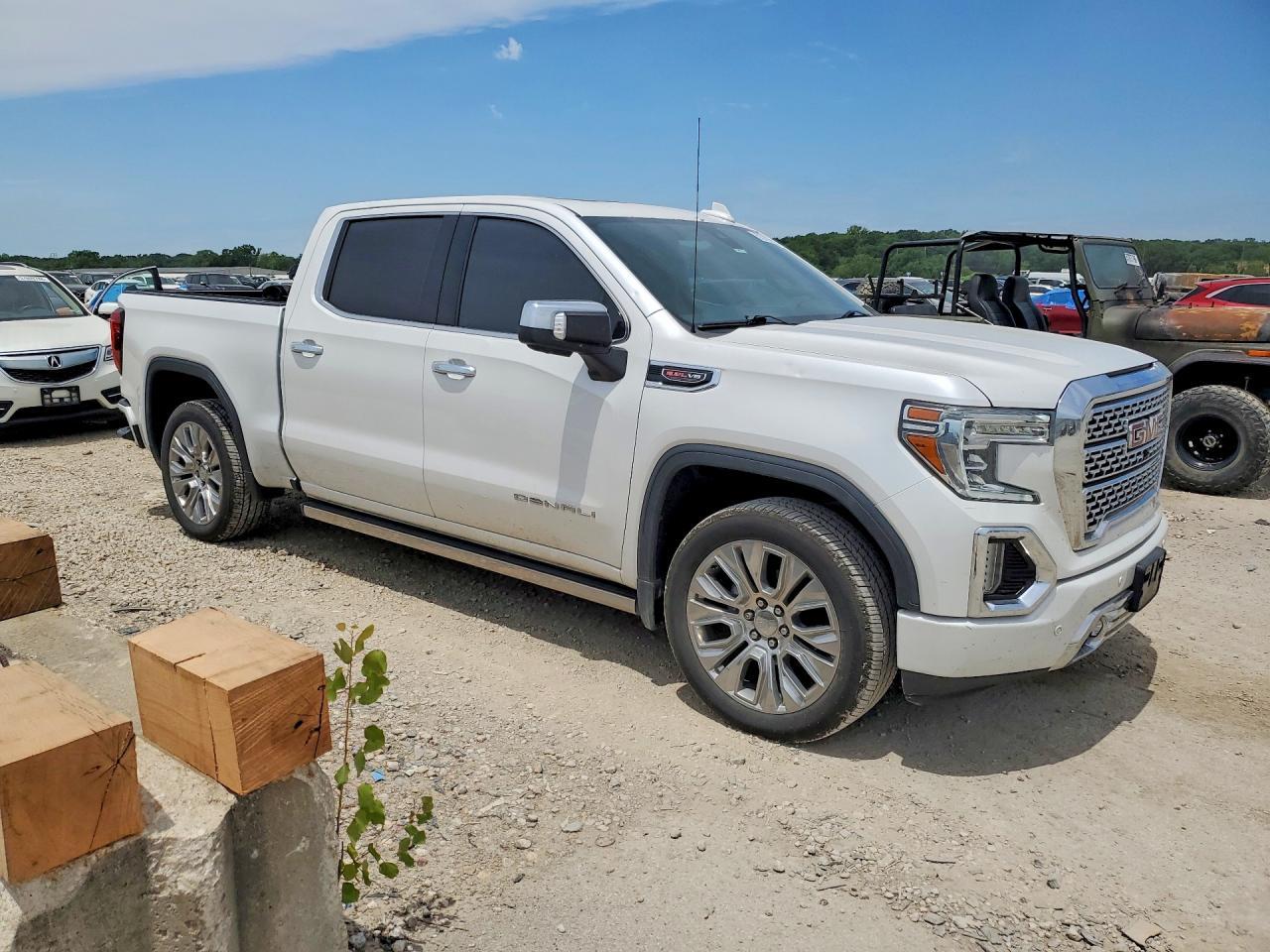 2021 GMC Sierra