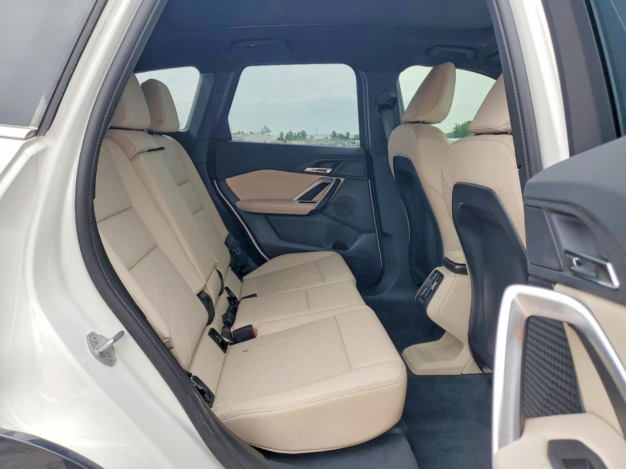 2025 BMW X1