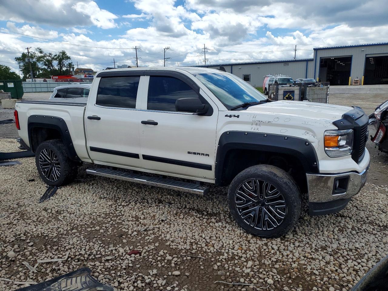 2015 GMC Sierra