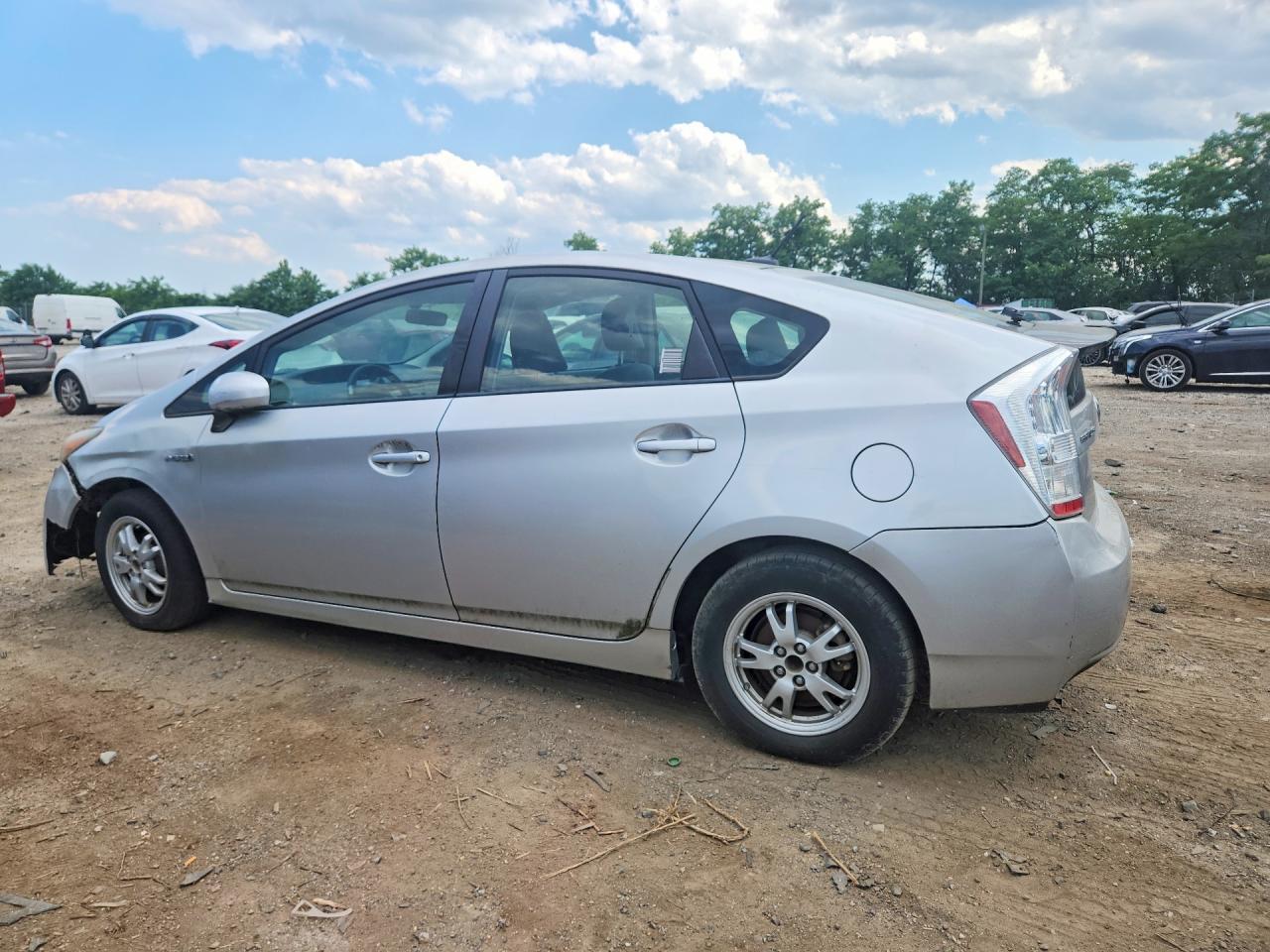 2011 TOYOTA PRIUS