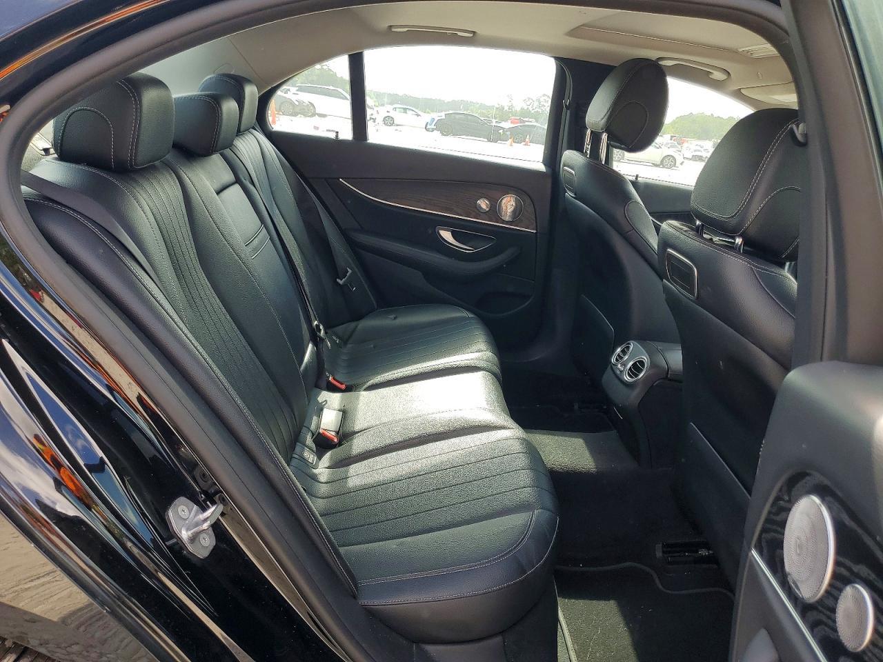 2018 MERCEDES-BENZ E-Class