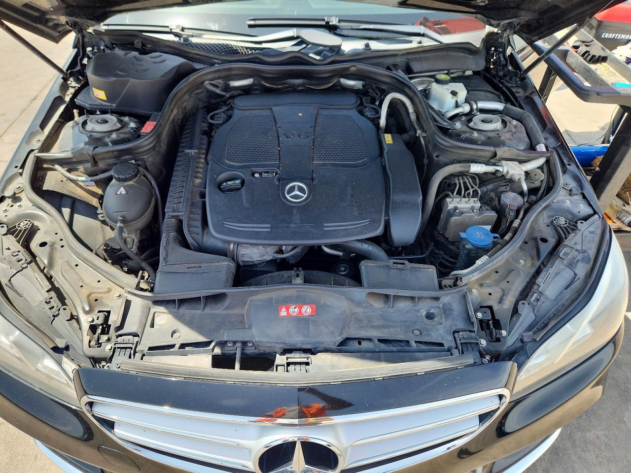 2014 MERCEDES-BENZ E-Class