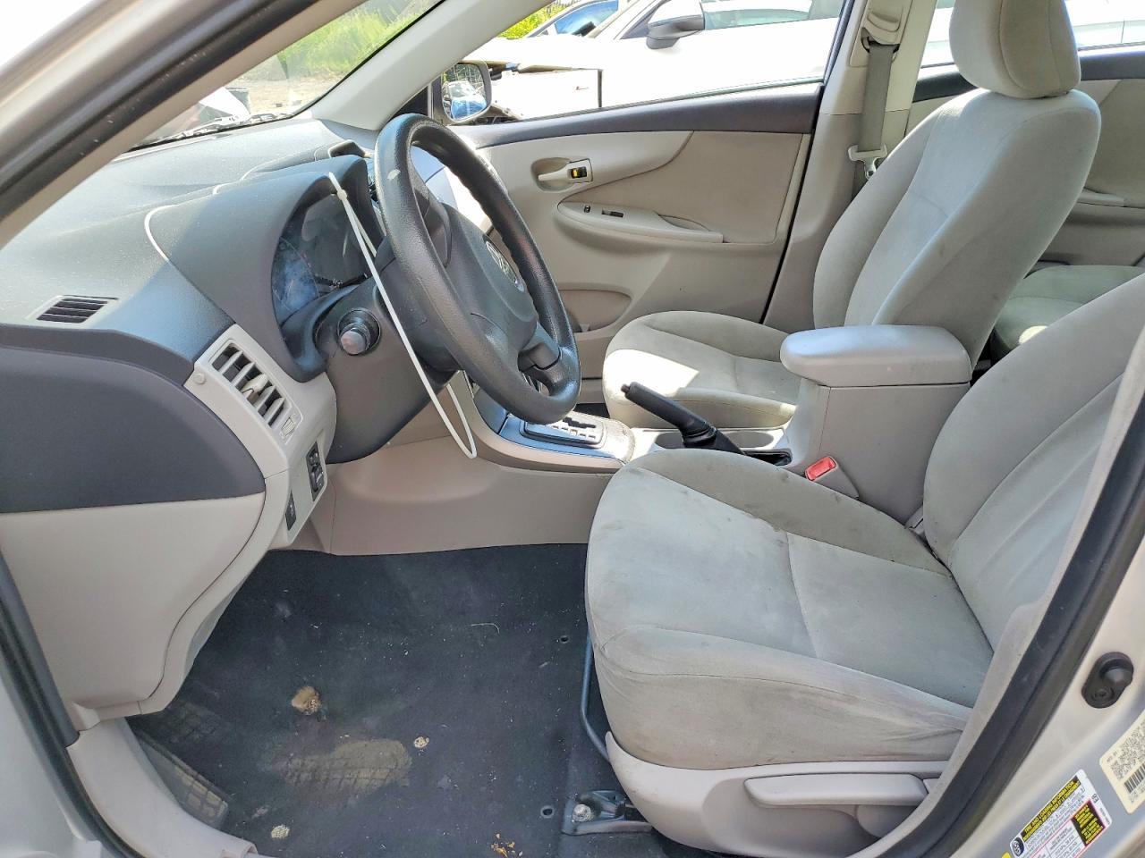 2013 TOYOTA COROLLA