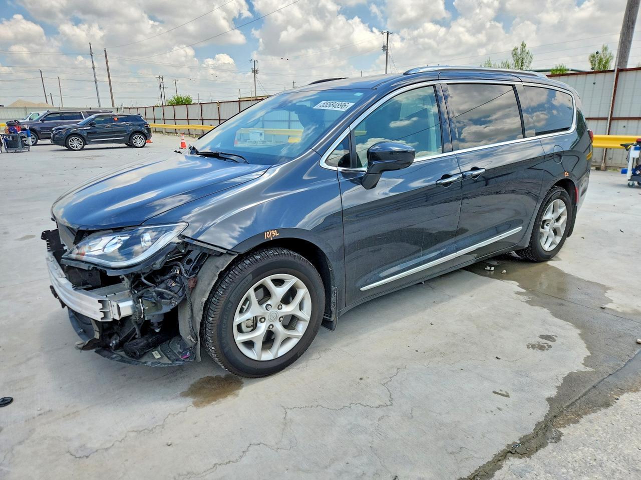2020 CHRYSLER Pacifica
