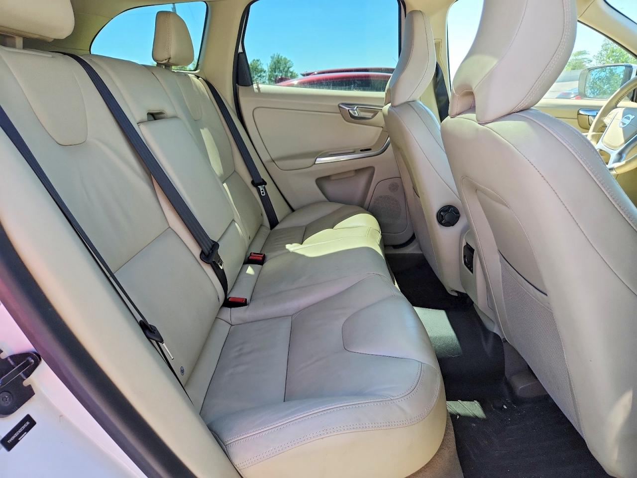 2013 VOLVO XC60
