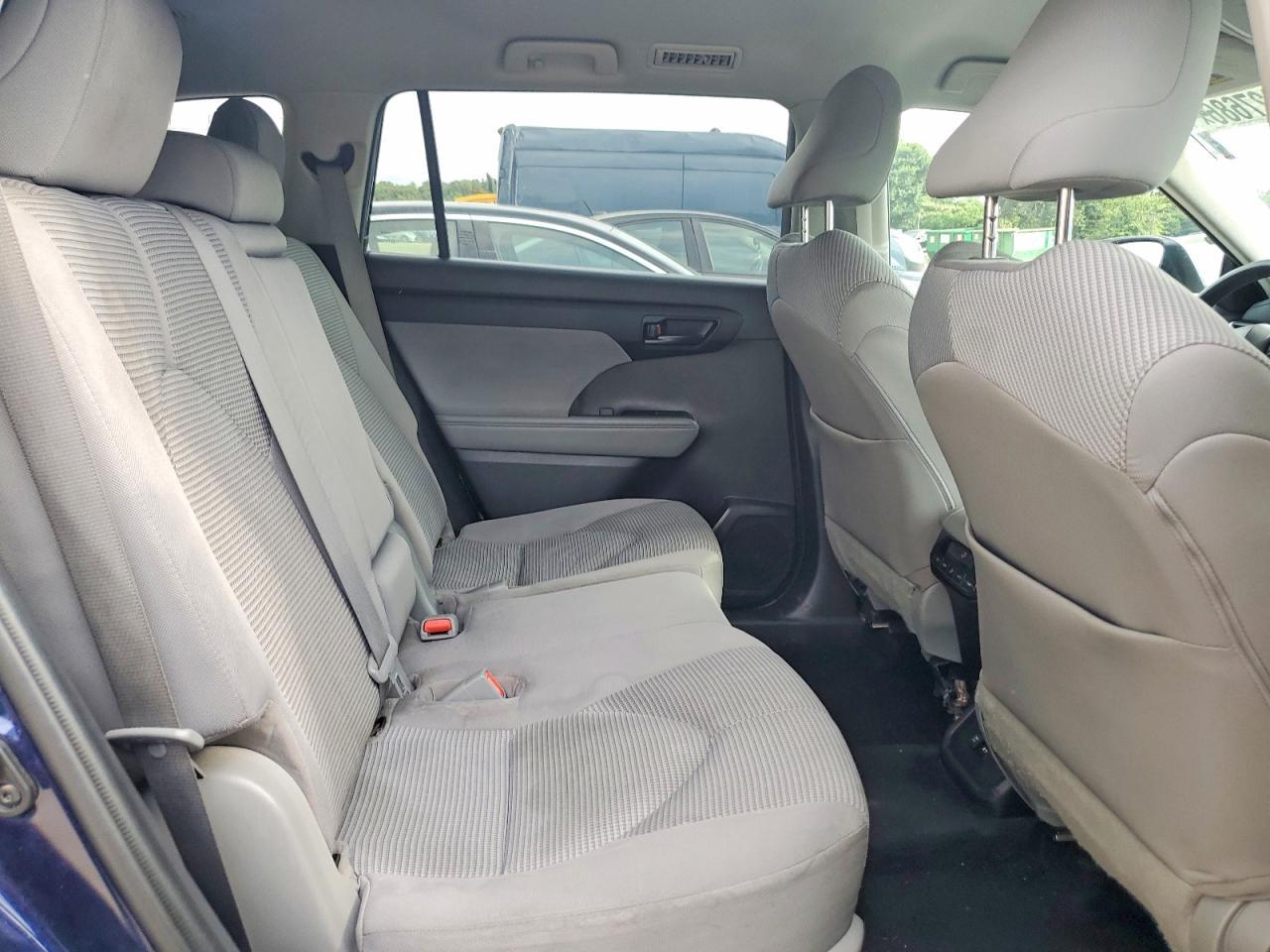 2021 TOYOTA HIGHLANDER